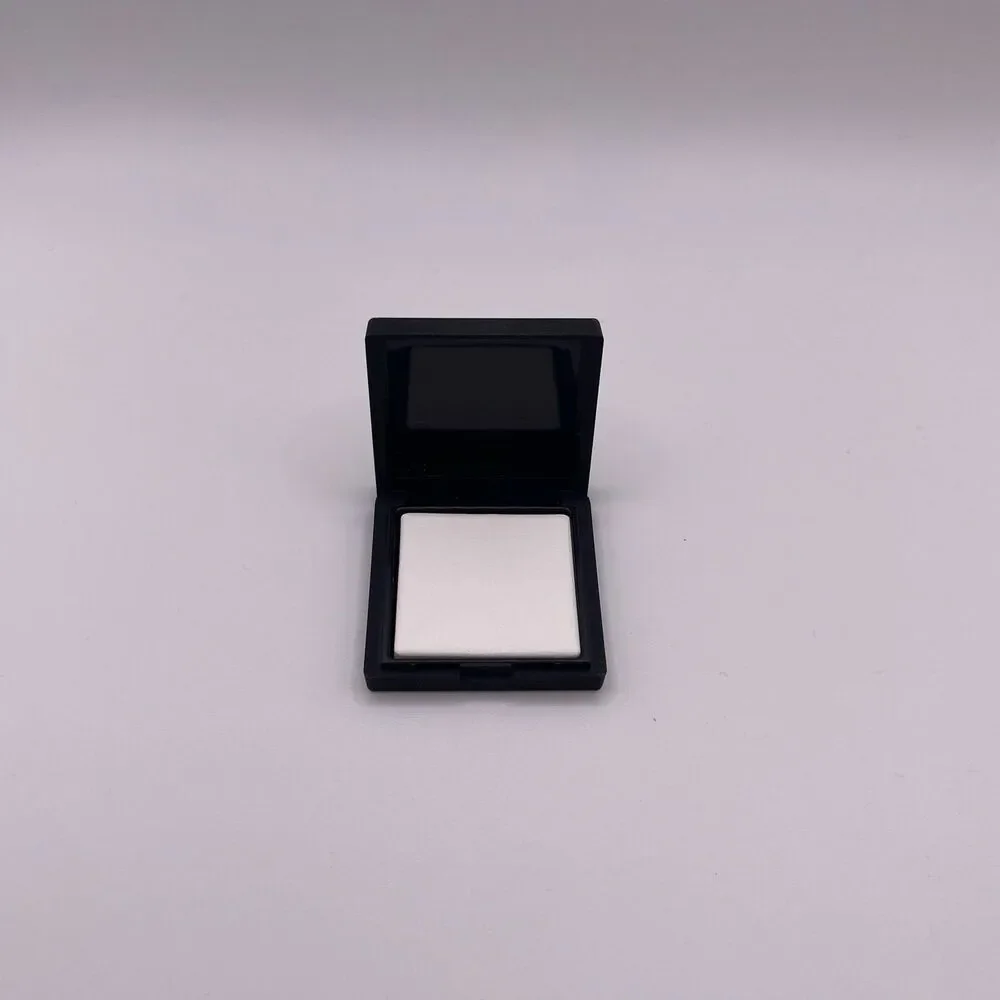 NARS Mini Light Reflecting Pressed Setting Powder